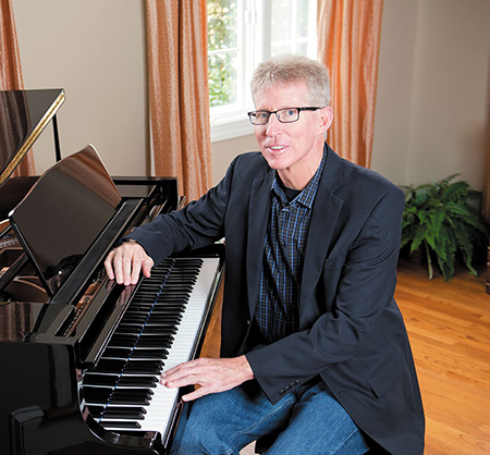 Photo of Tom Looney at his home.